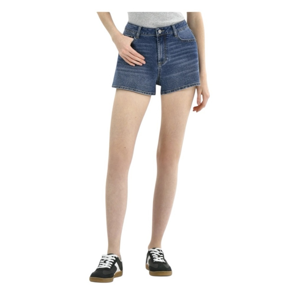 No Boundaries Women's Classic Blue Jean Shorts, NEW - Picture 2 of 3